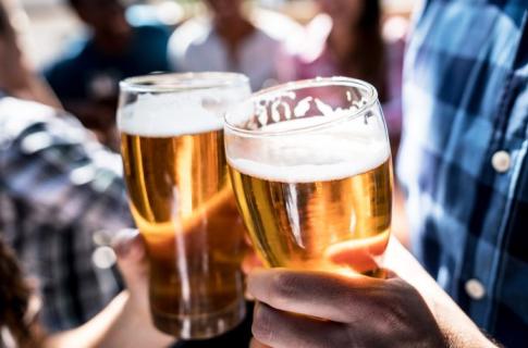 Μικρή μείωση σημείωσαν οι συνολικές πωλήσεις μπίρας το Νοέμβριο 